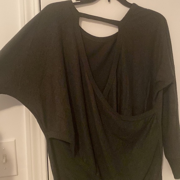 Promesa forest green backless sweater - Picture 2 of 4